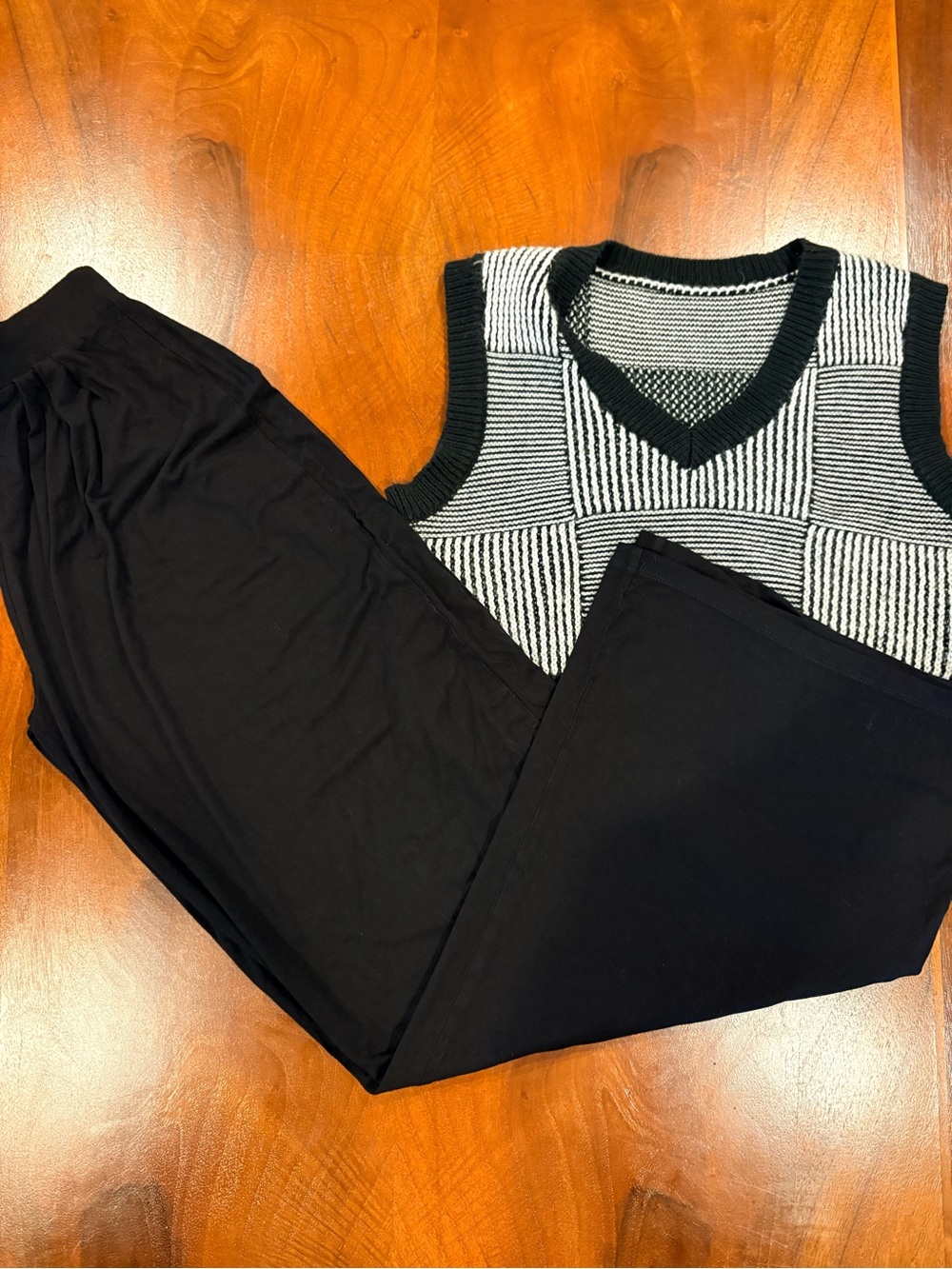 Fashion Nova Wide Black Pants, UEC, size S, top not included.